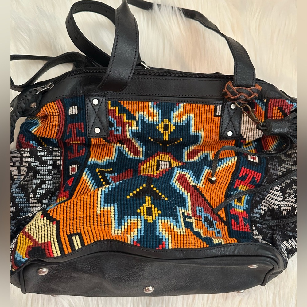 NWOT - Amado Collection Convertible Bag